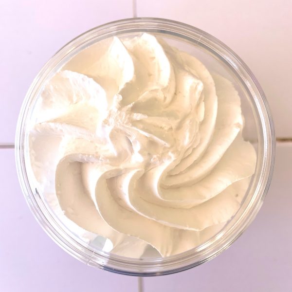 Chantilly Cerise blanche